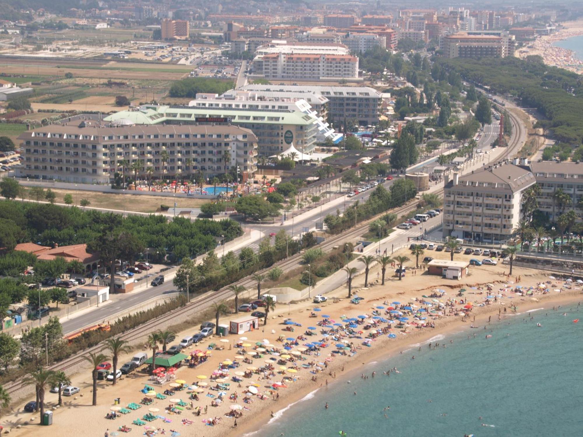 Hotel Montemar Maritim Santa Susanna Exterior foto